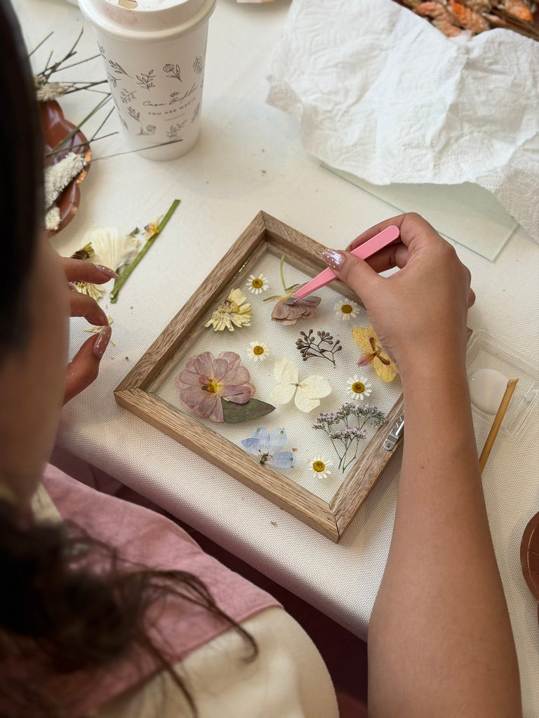 Crear con flores: una forma de volver a ti 🌿✨